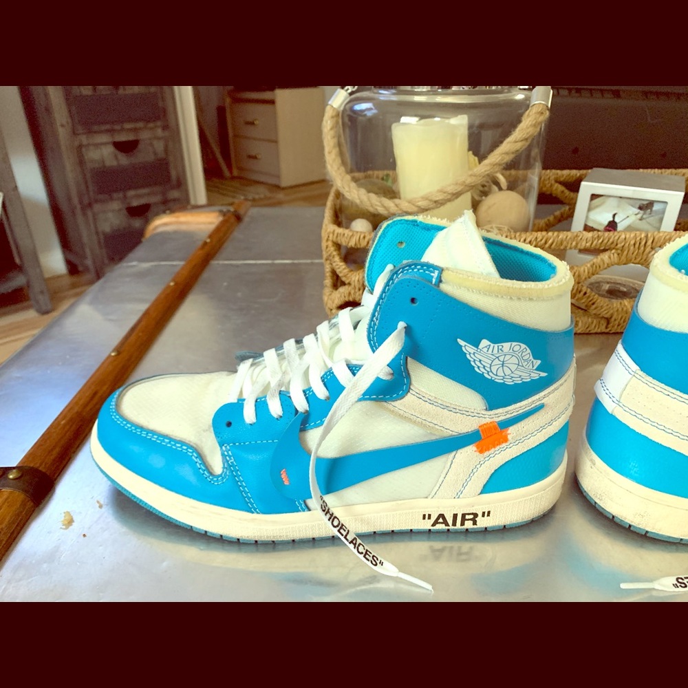 Jordan Off-White Retro 1 - high top - UNC blue